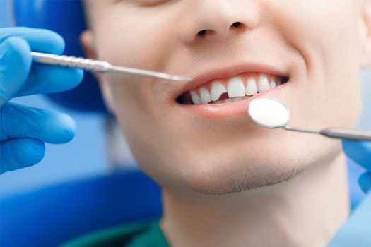 We repair broken teeth near Somerville